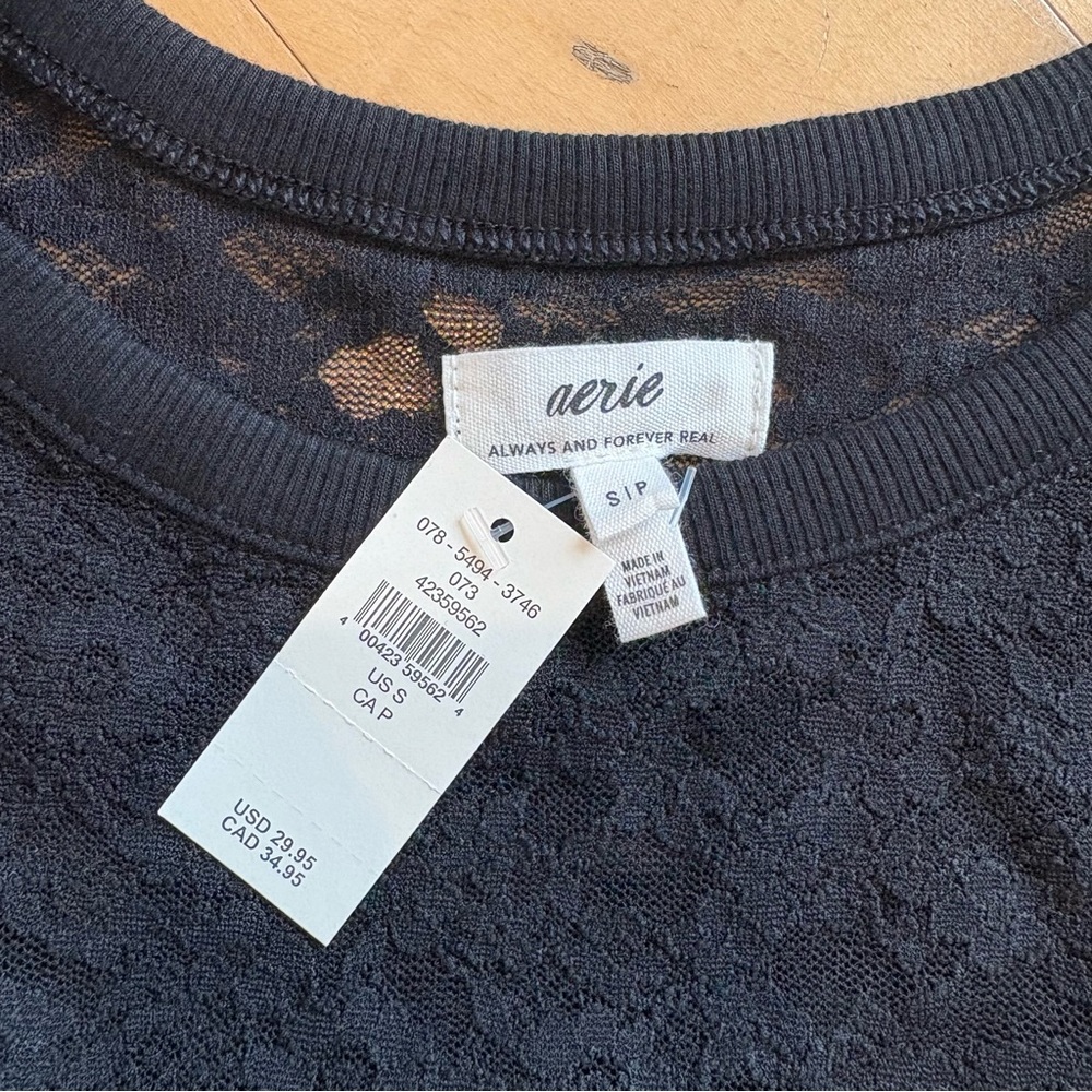 AERIE LACE VINTAGE TEE Black Scoop Neck Short Sleeve T-Shirt Size Small - Picture 6 of 9